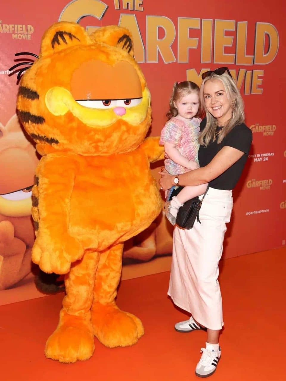 Garfield mascot at London movie premiere